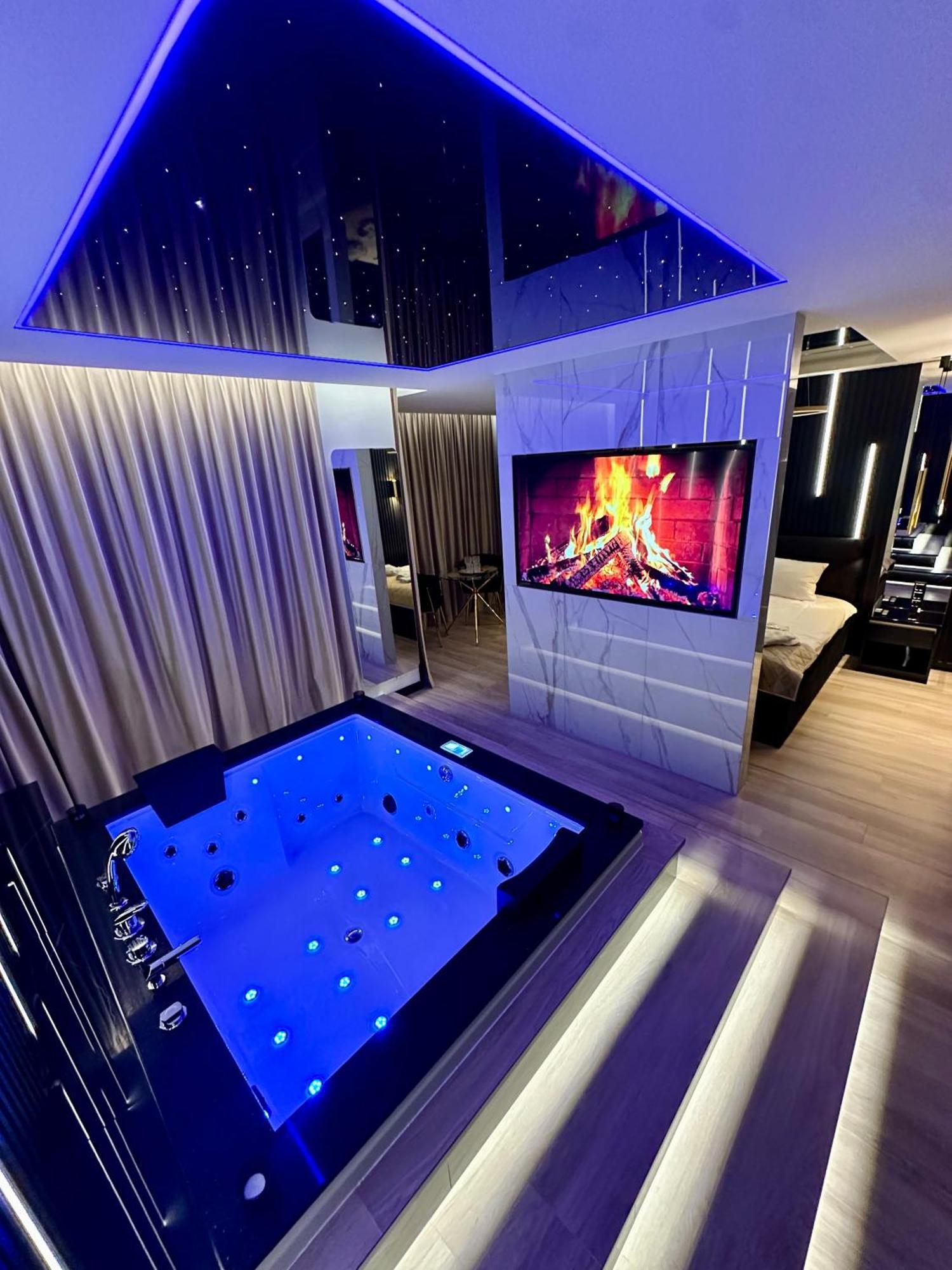 Masarska 6 Vip Apartamenty Jacuzzi Krasków Εξωτερικό φωτογραφία