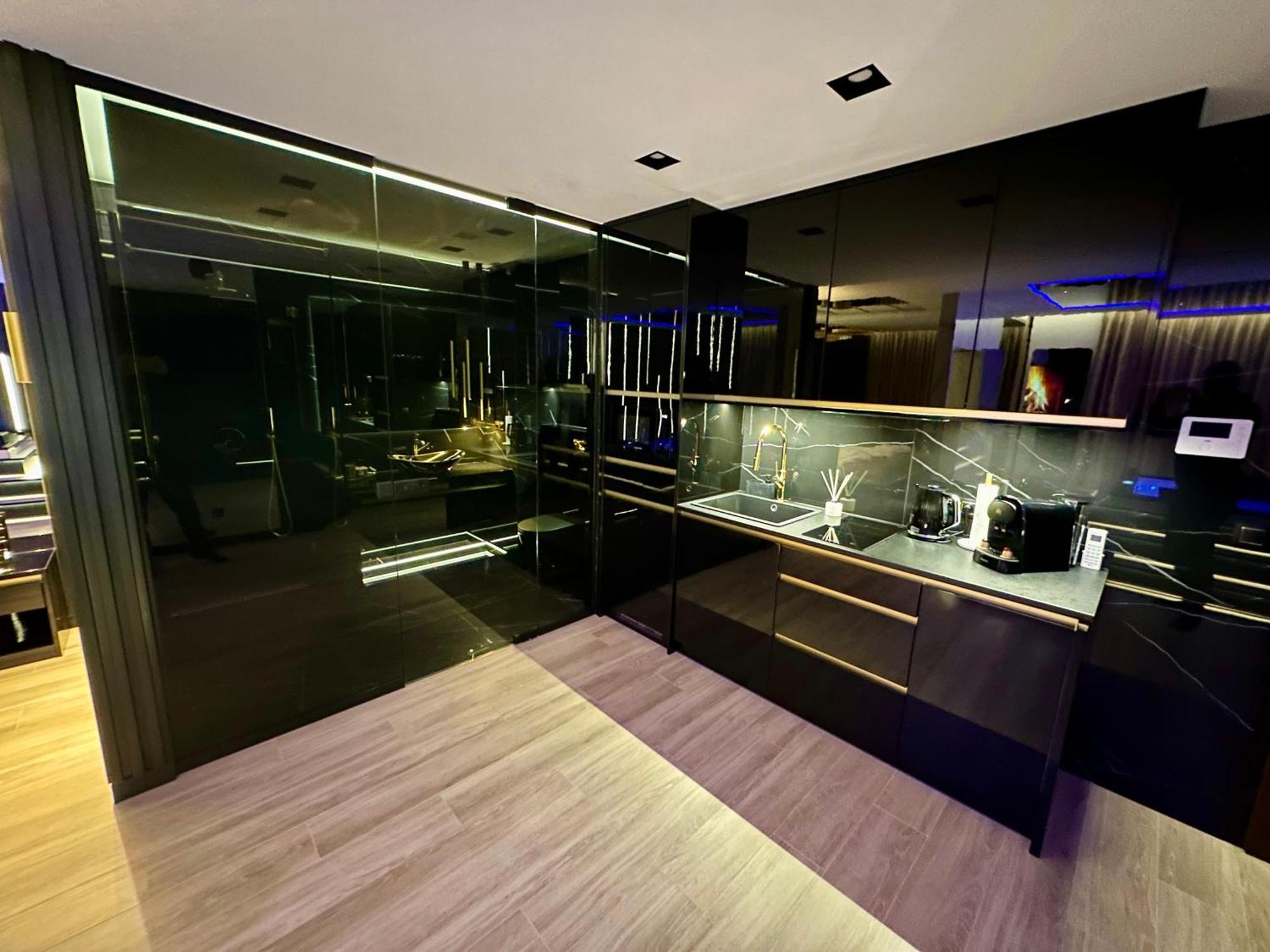 Masarska 6 Vip Apartamenty Jacuzzi Krasków Εξωτερικό φωτογραφία
